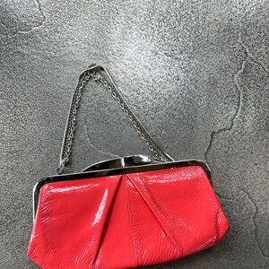Hobo coral leather clutch with chain strap